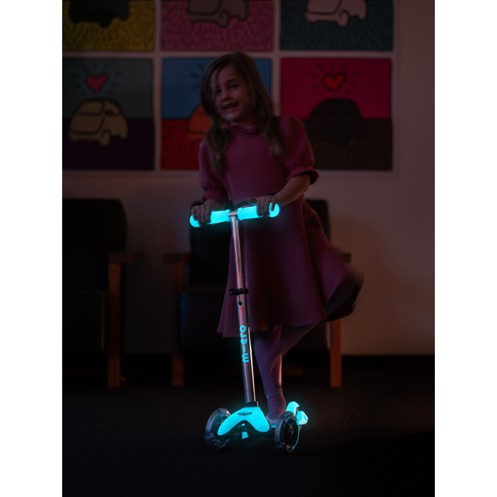 Trottinette enfant Mini Micro Deluxe Glow Aqua LED