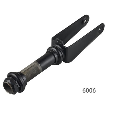 Fourche interne avec jeu de direction