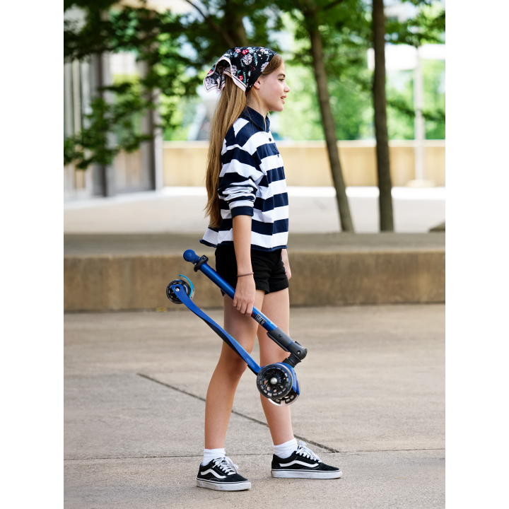 Trottinette enfant Maxi Micro Deluxe pliable Bleu Navy LED