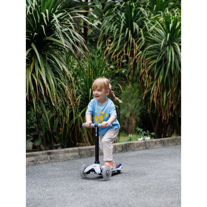 Trottinette Micro Mini2Grow 2.0 Vert Sauvage LED