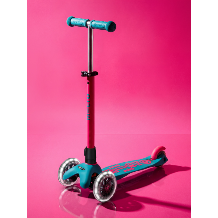 Trottinette 3 roues Mini Micro Deluxe Neon LED Marine Pink