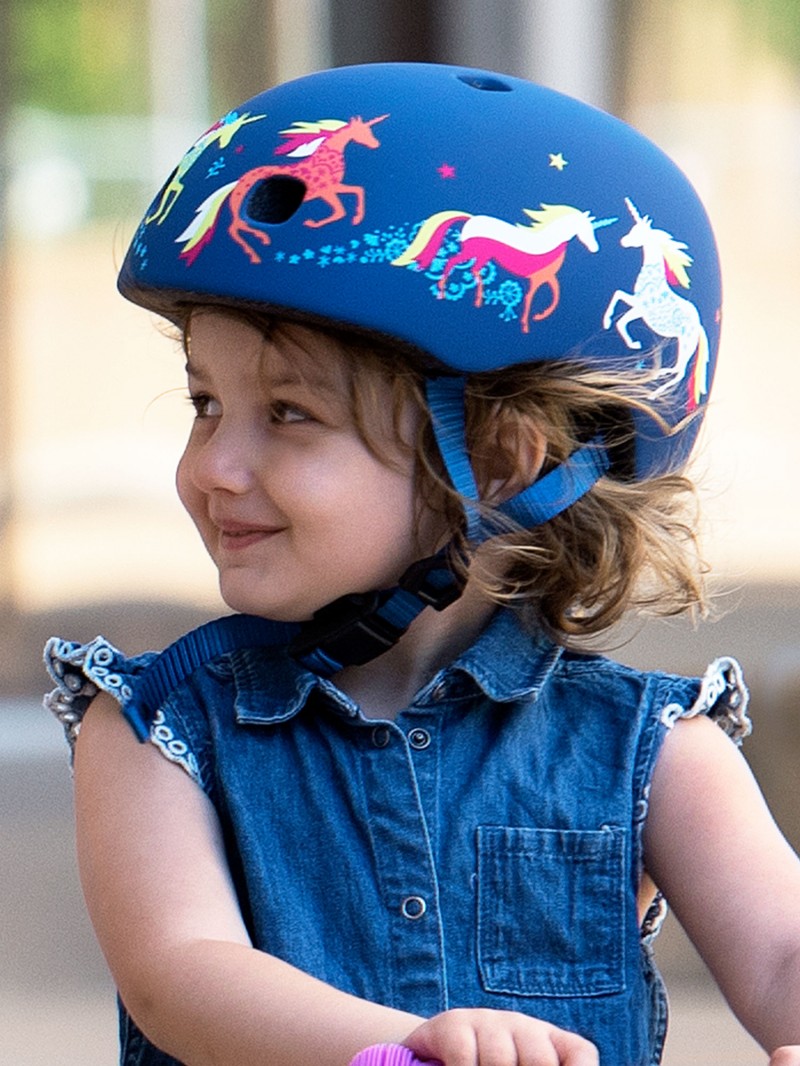 Le casque adulte et enfant Rouge Automne pour trottinette et vélo